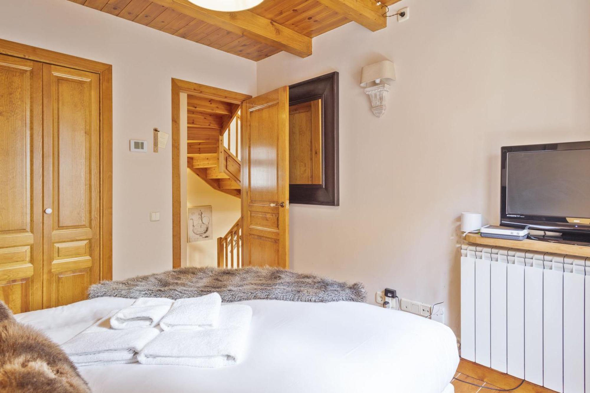 Vila Luderna - Casa Eth Farrow 2 Vielha Exteriér fotografie