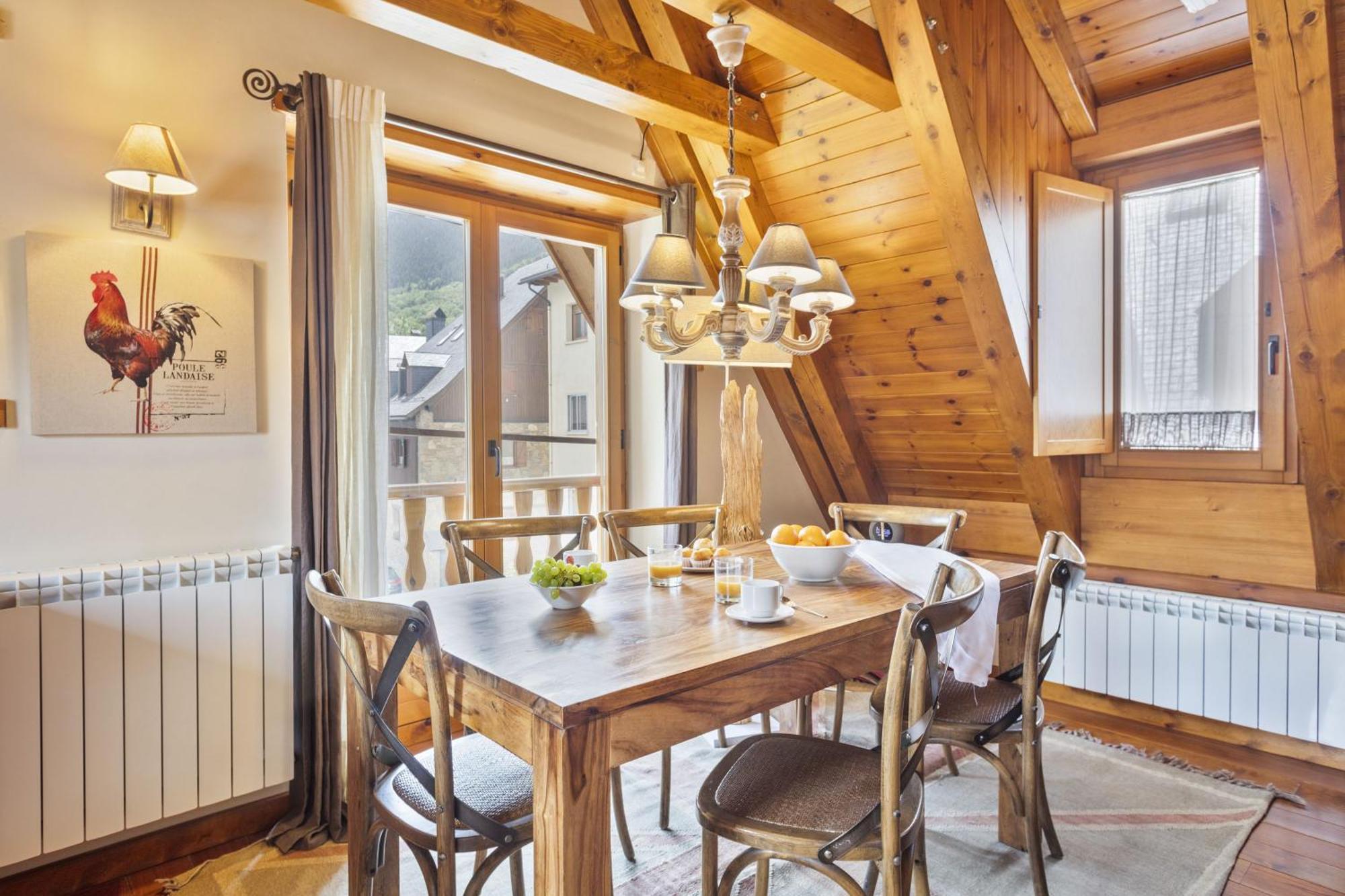 Vila Luderna - Casa Eth Farrow 2 Vielha Exteriér fotografie